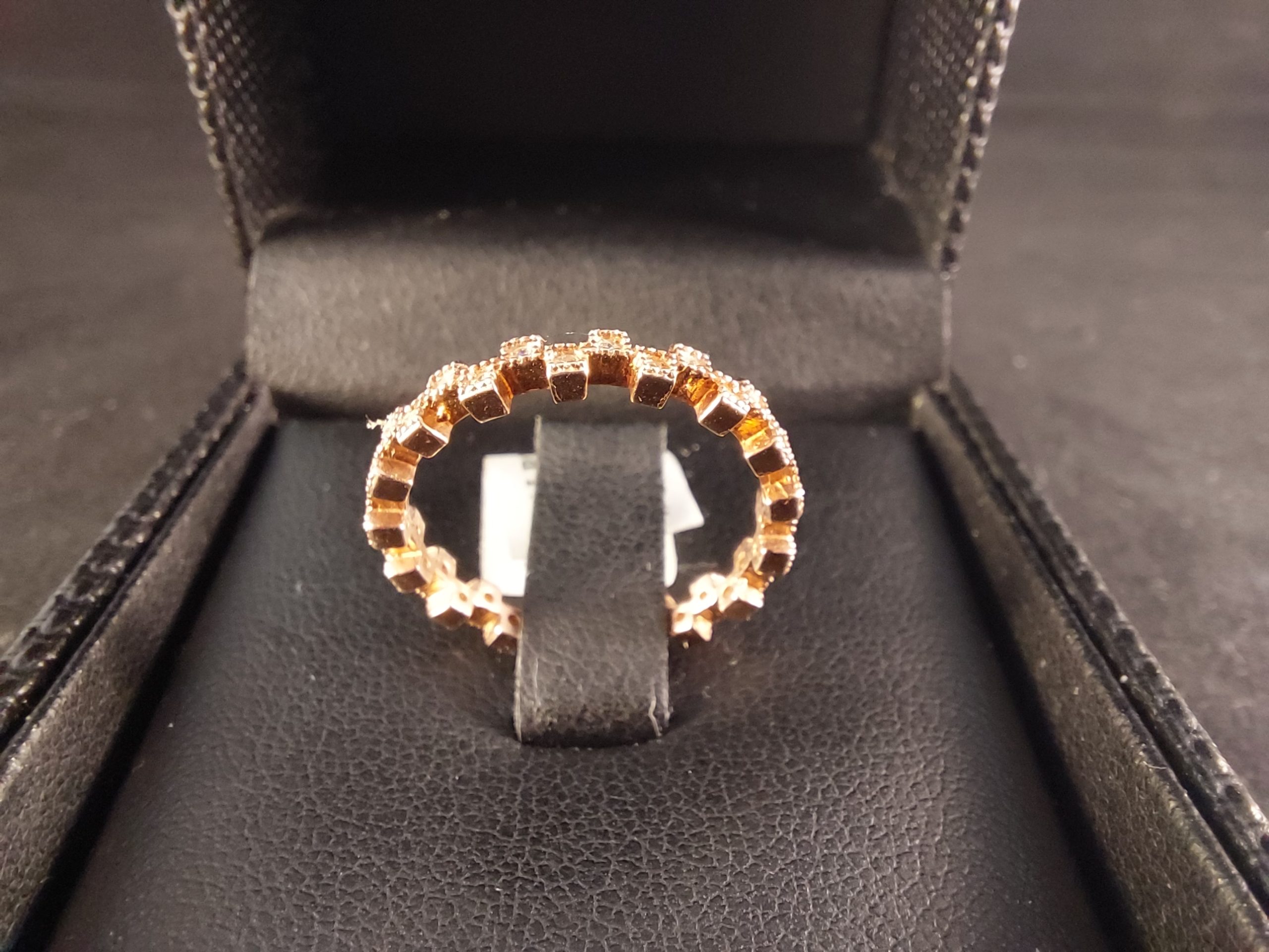 Elegant Squares Ring