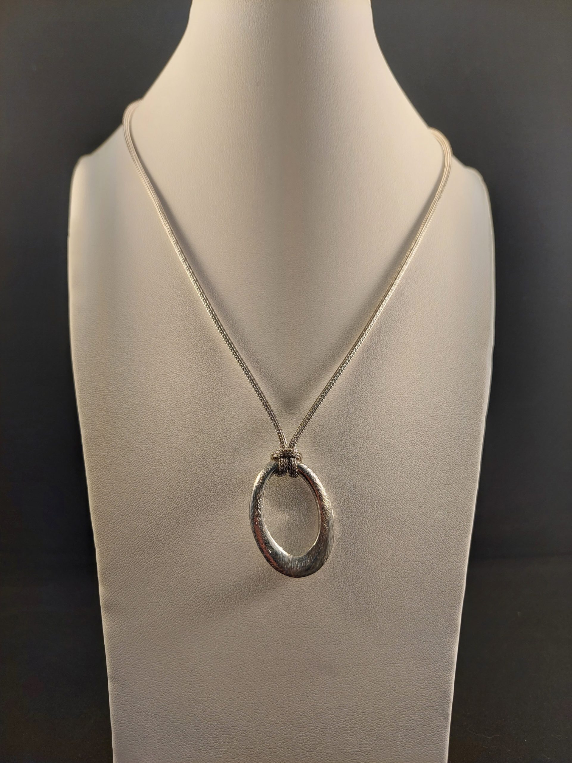 Pendulum Necklace